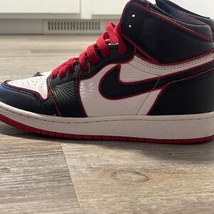 Jordan 1 high bloodline
